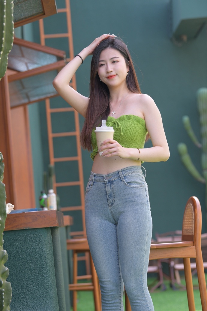 露开全乳开襟t免费网站V